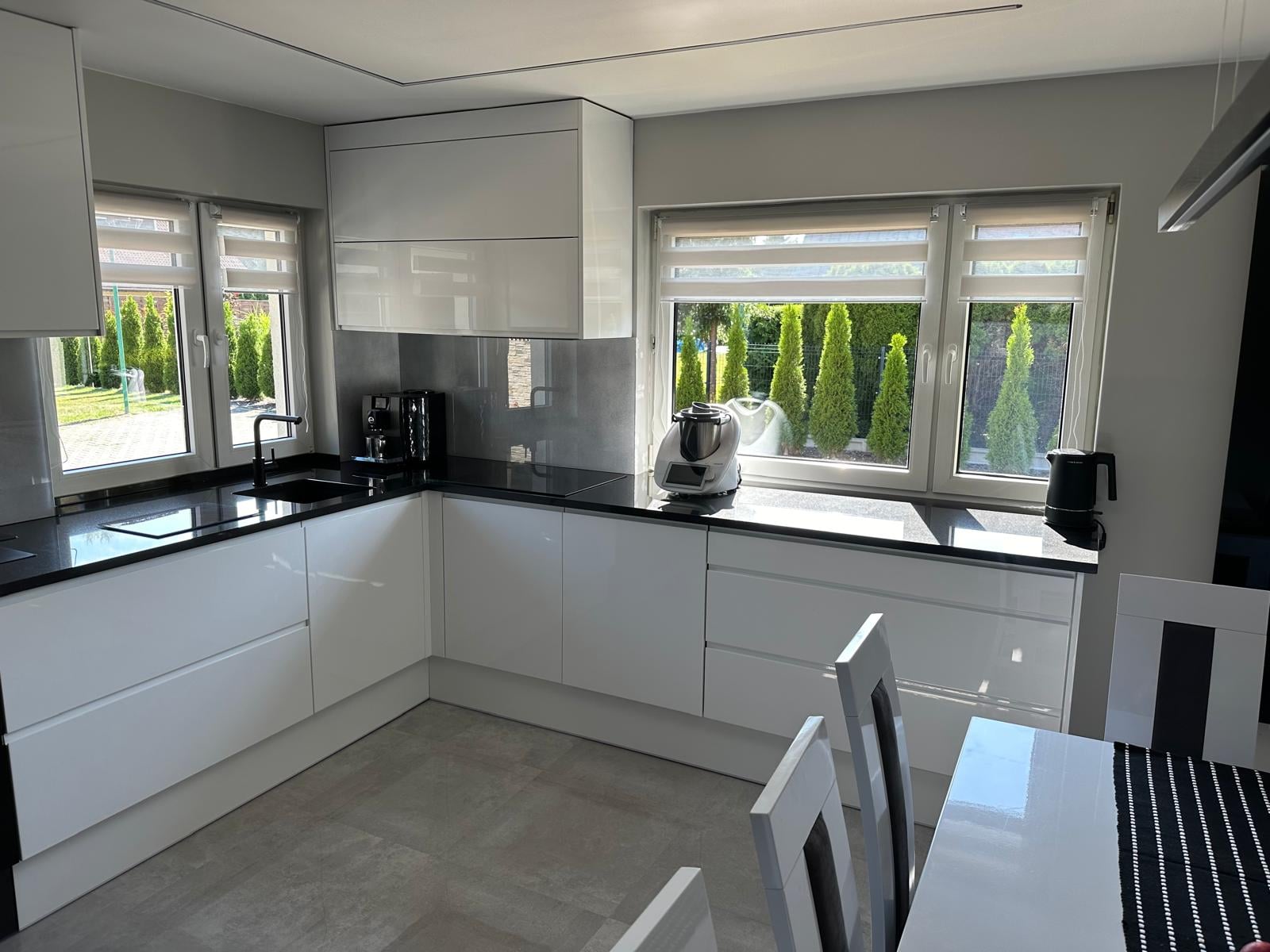 Meble to My - Salon meblowy Jelenia Góra: Perfekcyjne Meble na Wymiar dla Twojego Domu